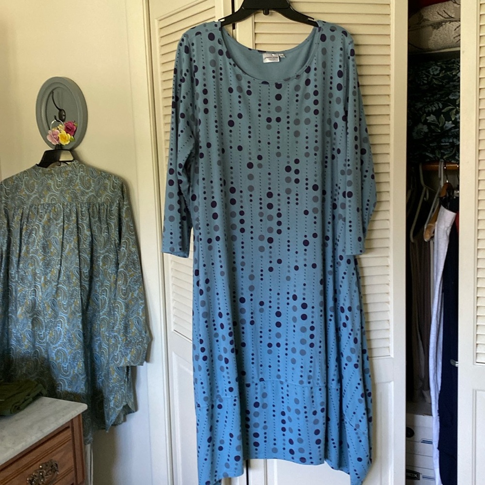 Cute 3/4 sleeve dress size 1X.